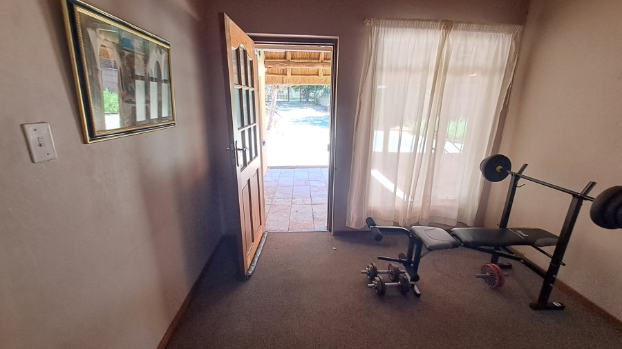 4 Bedroom Property for Sale in Pellissier Free State